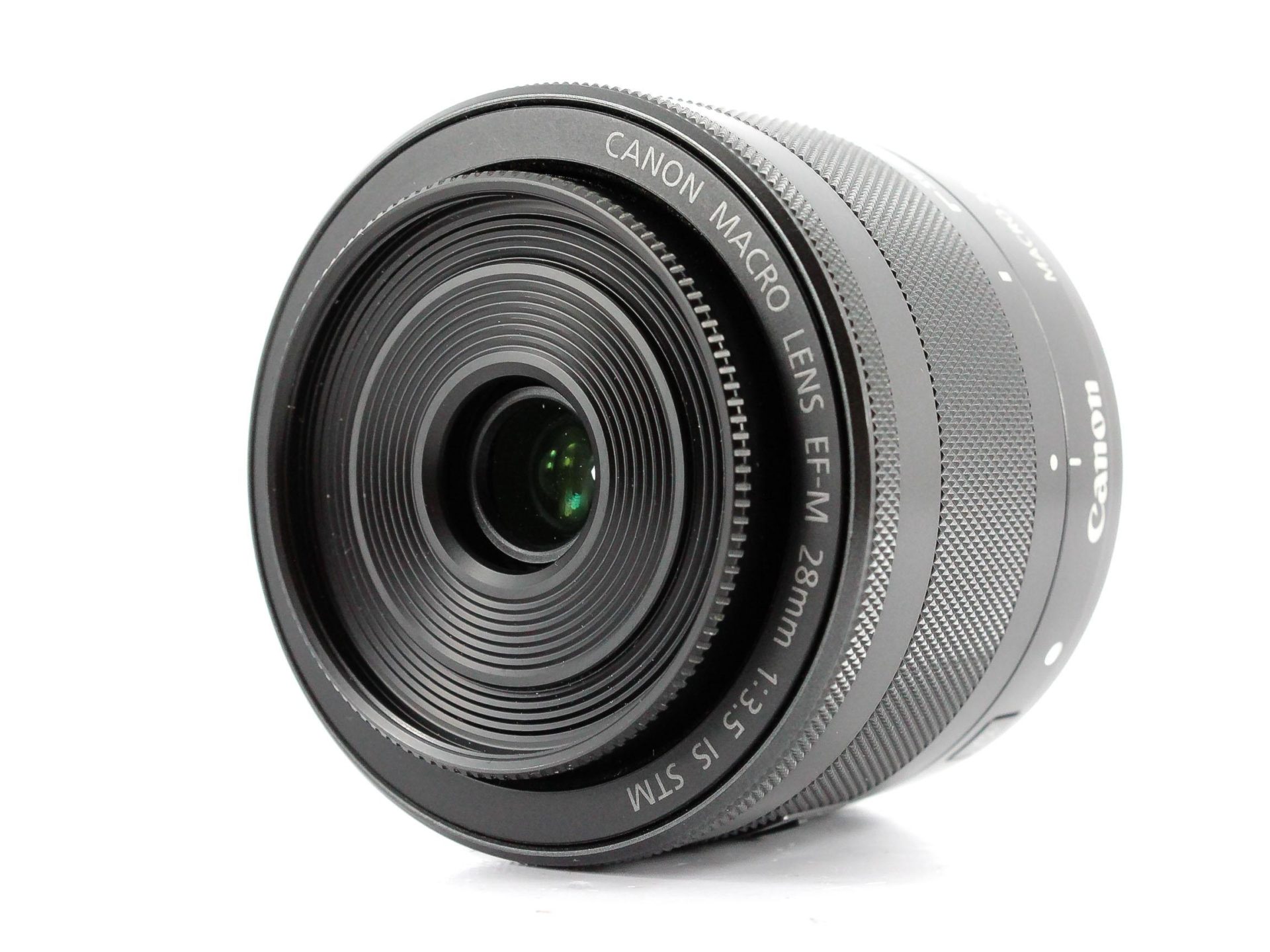 EF-M 28mm f/3.5 Macro IS STM Lens | Canon New Zealand