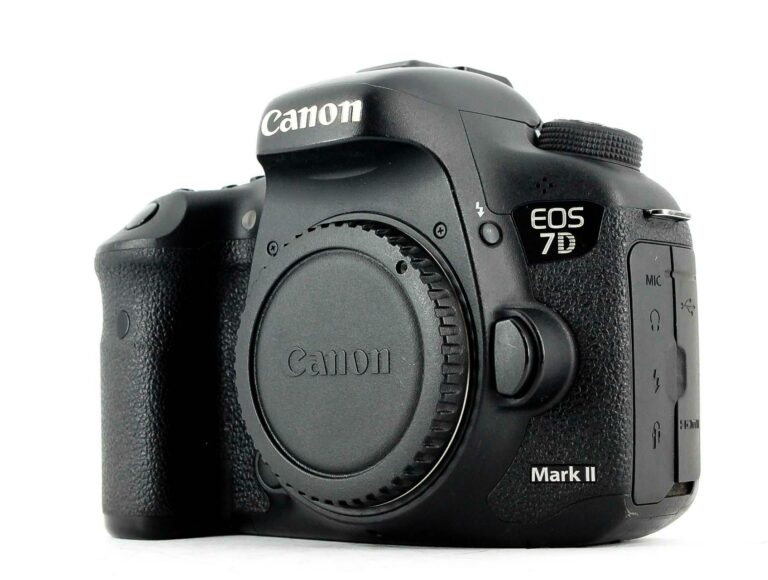 Canon 7D II 20.0 MP Camera - Lenses and Cameras