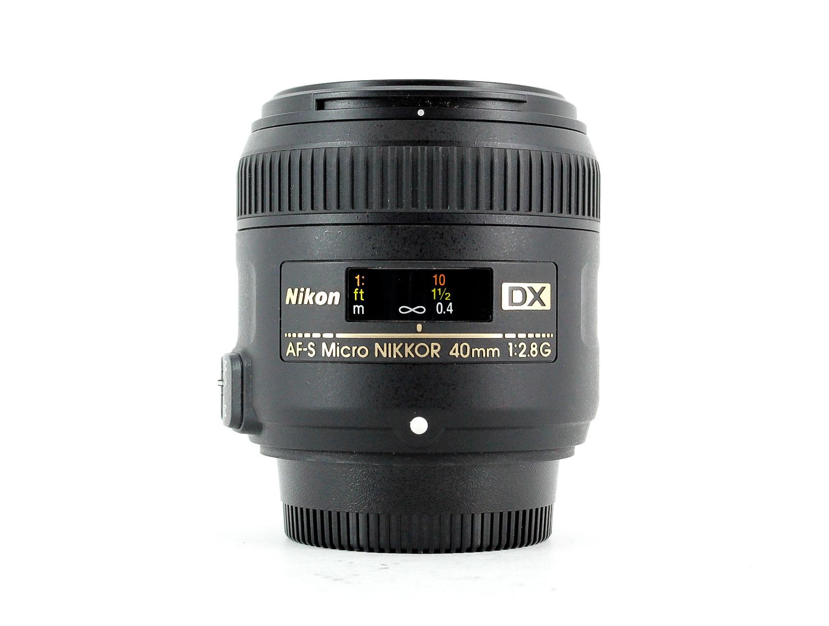 40mm nikon macro lens