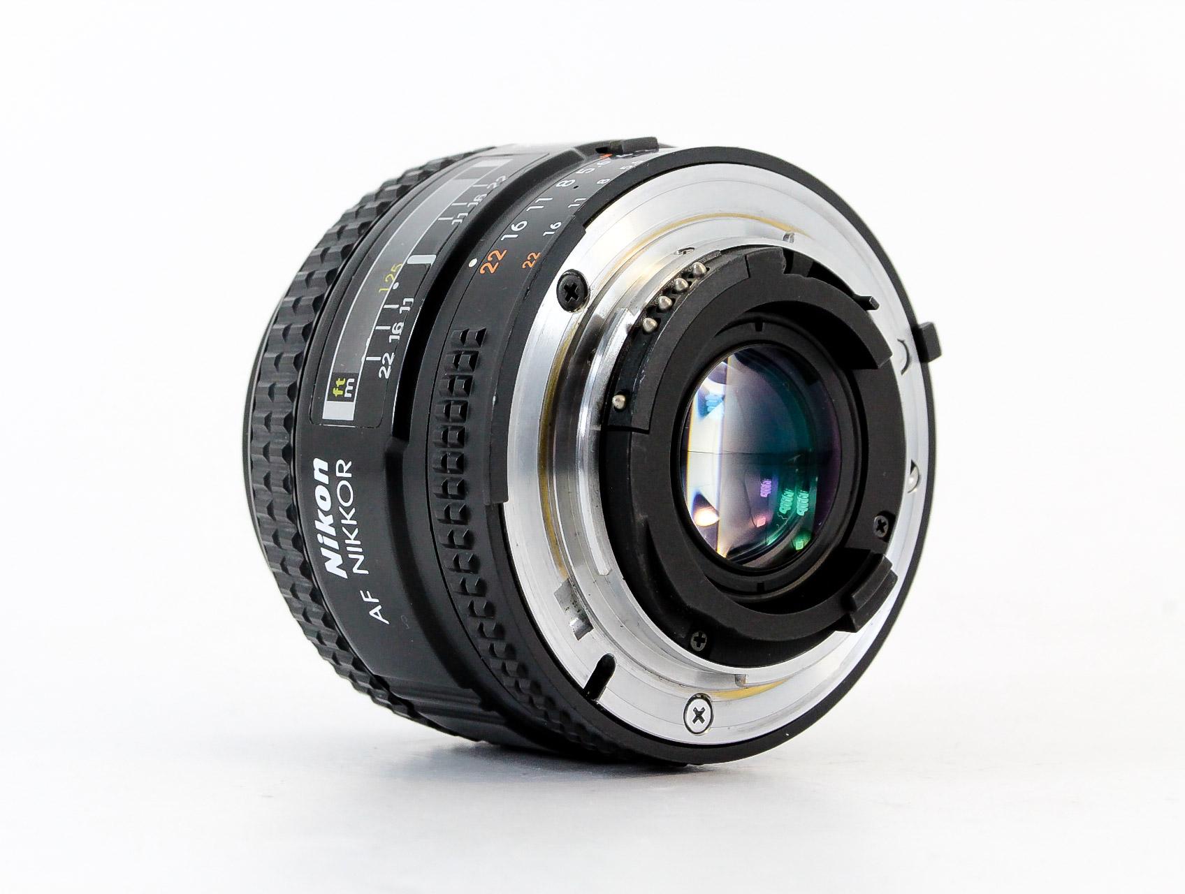 Nikon AF Nikkor 24mm f2.8D Lens - Lenses and Cameras