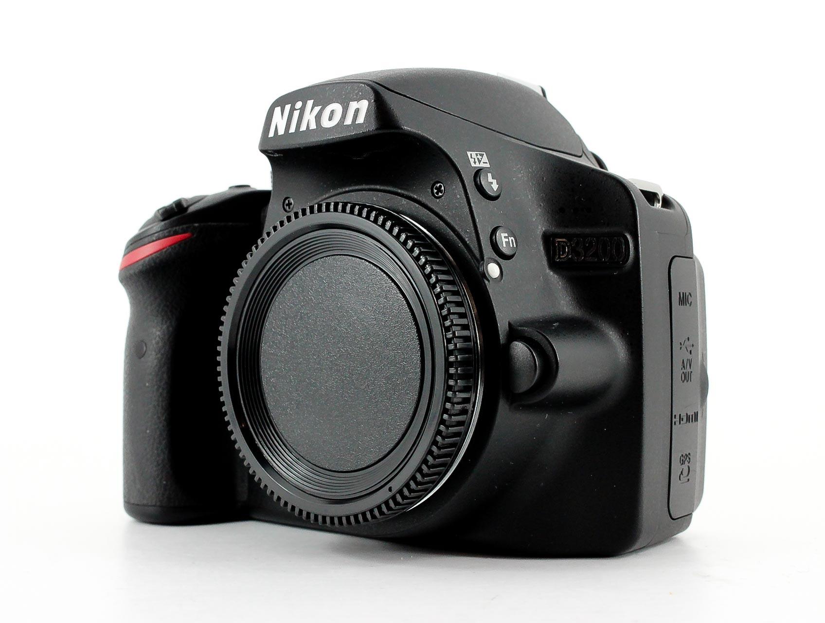 Nikon D3200 BLACK - jasaantirayapsurabaya.com