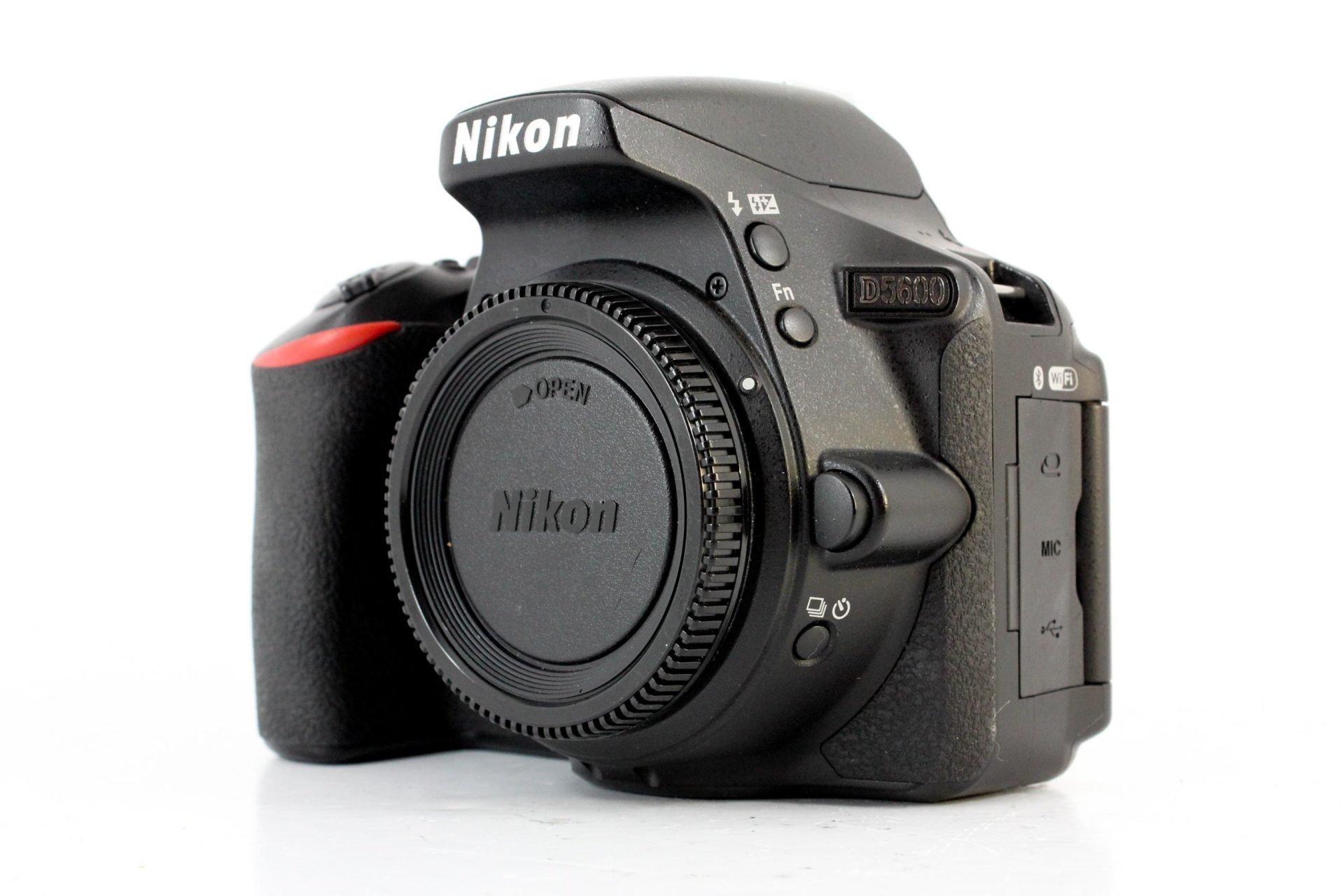 Referendum Terug kijken Dij Nikon D5600 24.2 MP DSLR Camera - Lenses and Cameras