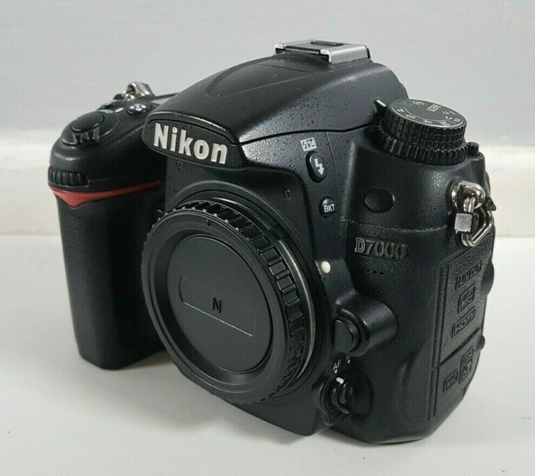 digital-slr camera nikon d7000 price