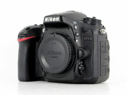Nikon D D7100 24.1MP Digital SLR Camera