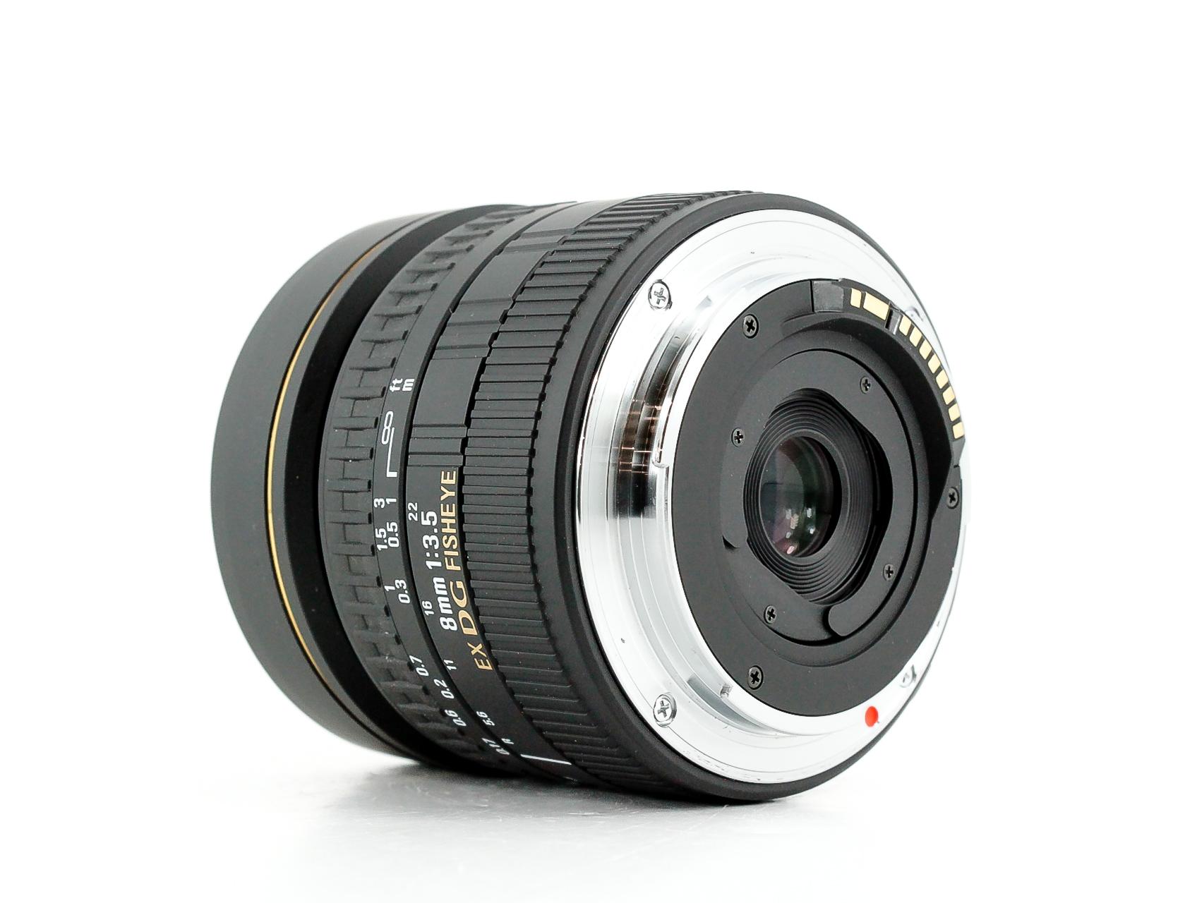 Sigma 8mm f/3.5 EX DG Fisheye Canon EF Fit Lens