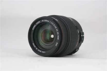 Sigma 18-200mm f/3.5-6.3 II DC OS HSM Canon Fit Lens