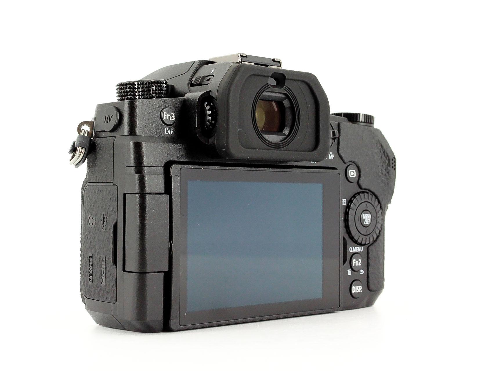 Panasonic DC-G90 20MP Digital - and Cameras