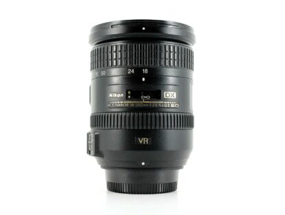Nikon AF-S DX Nikkor 18-200mm f/3.5-5.6G ED VR II Lens
