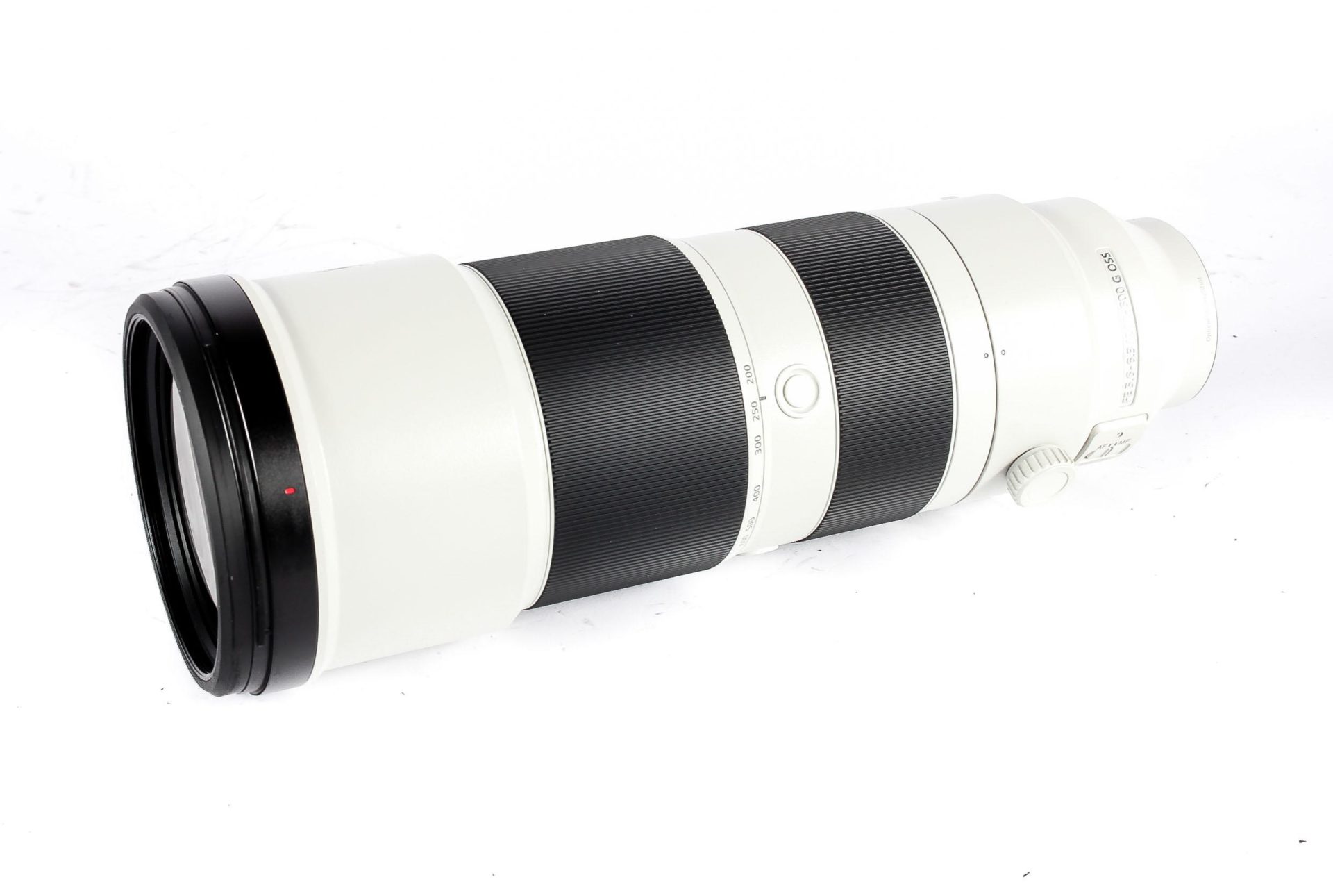 Sony FE 200-600mm f/5.6-6.3 G OSS Lens (SEL200600G) - Lenses and Cameras