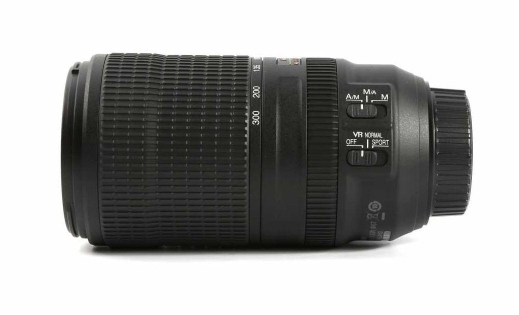 AF-P NIKKOR 70-300mm F4.5-5.6E ED VR - レンズ(ズーム)