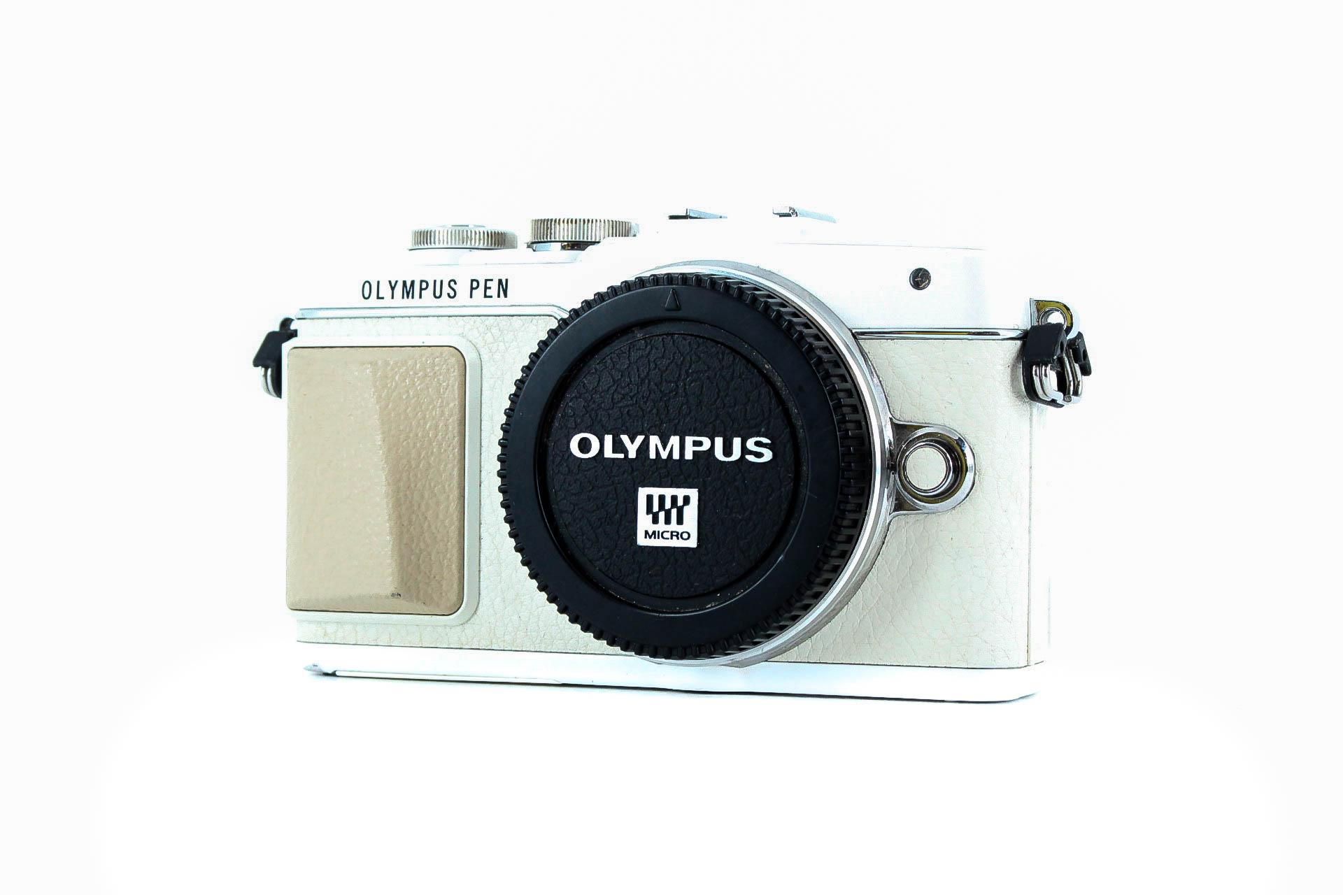 Olympus PEN E-PL7 16MP Digital Camera - White (Body only).
