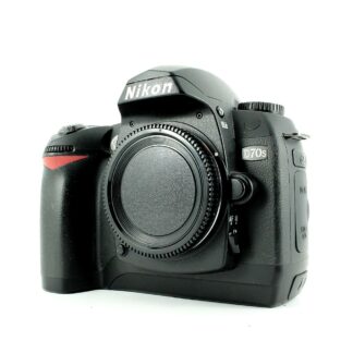 Nikon D70s 6.1mp Digital SLR Camera - (Body Only)