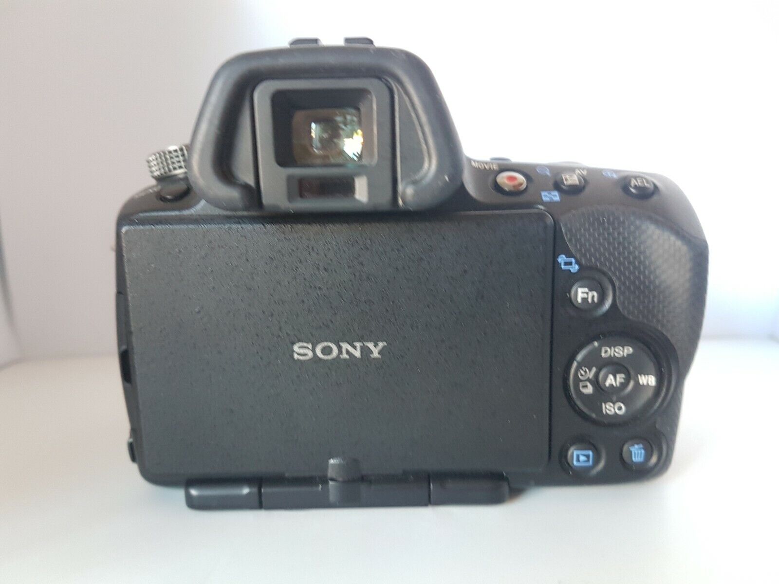 Es barato compromiso carril Sony Alpha SLT-A33 14.2MP Digital Camera (Body Only) - Lenses and Cameras