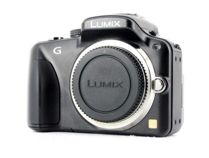 Panasonic LUMIX DMC-G3 16.0 MP Digital Camera (Body Only) -Black