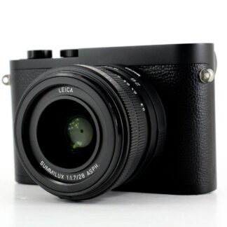 Leica Q2 47.3MP Monochrom Digital Camera - Black