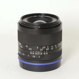 Zeiss Loxia 35mm f/2 Biogon T* Sony E Mount Lens