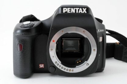Pentax K200D 10.2MP Digital SLR Camera - Black
