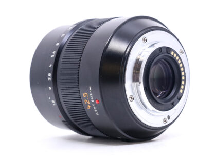 Panasonic 42.5mm f1.2 ASPH Leica DG Nocticron OIS Lens - Image 3