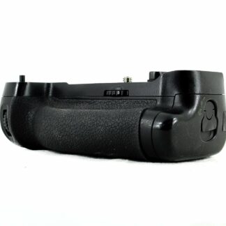 Original Nikon MB-D17 Battery Grip For Nikon D500