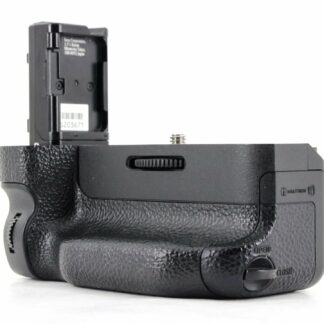 Sony VG-C2EM Vertical Grip for ?7R II, ?7S II, ?7 II