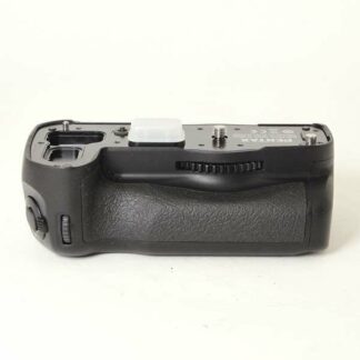 Pentax D-BG5 battery grip for K-3