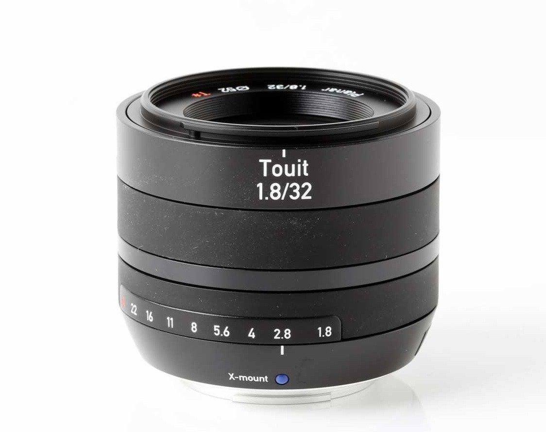 Zeiss 32mm f1.8 E Touit Fujifilm Fit Lens