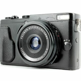 Fujifilm X70 16.3 MP Digital Camera - Black