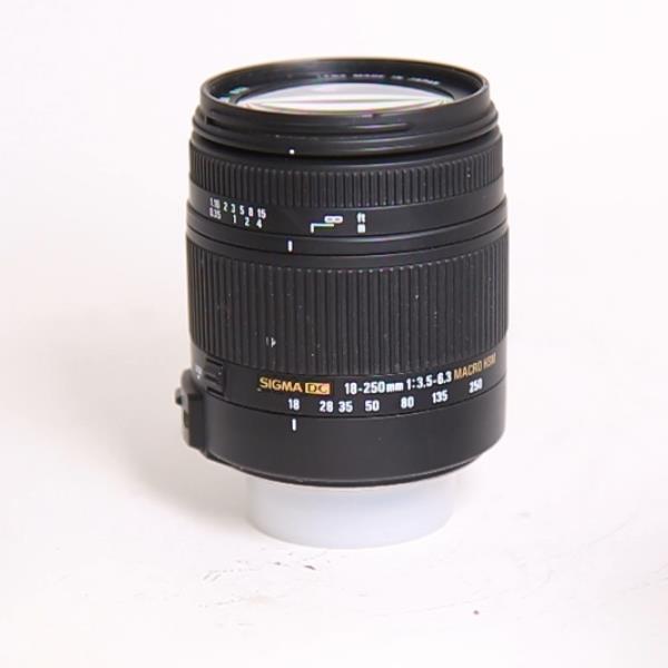 Sigma 18-250mm f3.5-6.3 DC OS HSM Nikon Fit Lens