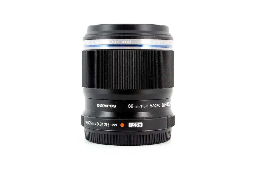 Olympus M.Zuiko ED 30mm F3.5 Macro Lens