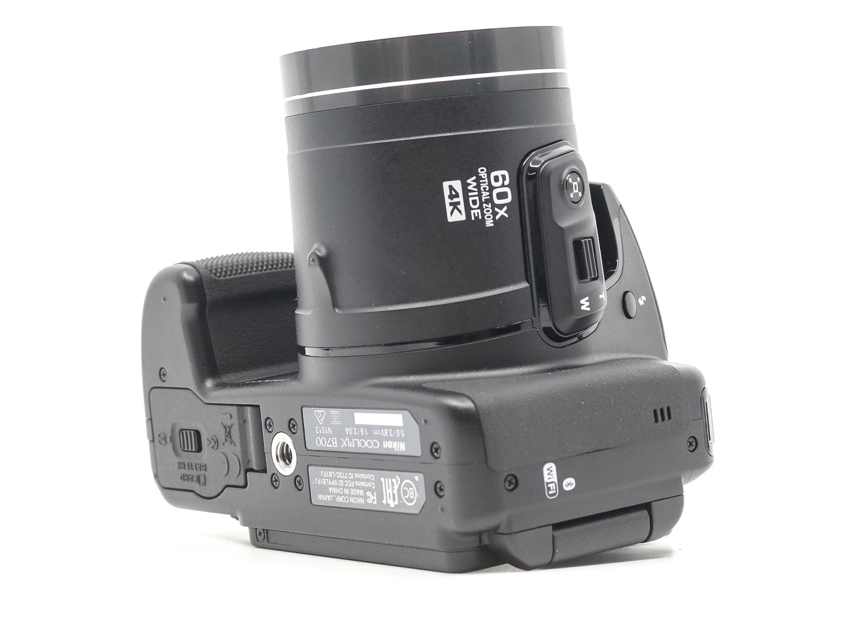 Nikon COOLPIX B700 20.2MP 60x Optical Zoom Bridge Camera - Black - Image 4