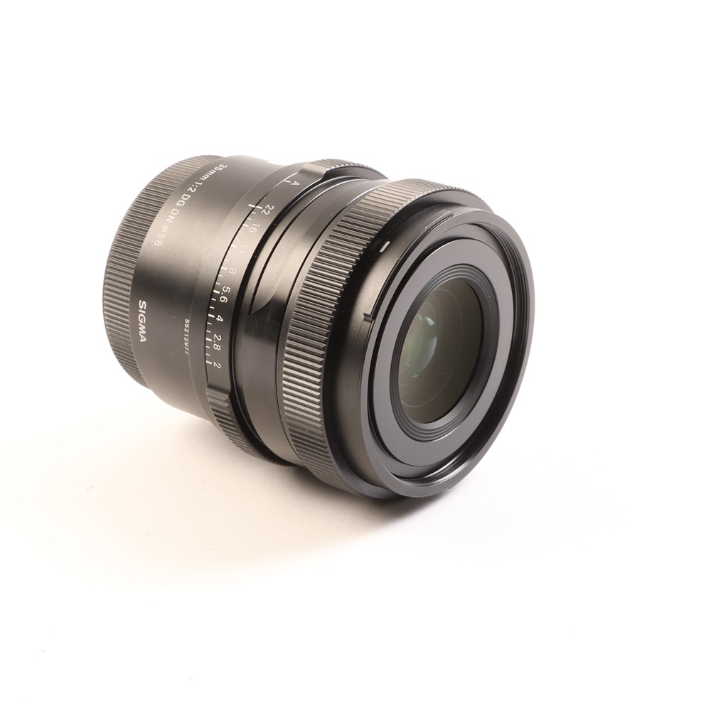 Sigma 35mm f/2 DG DN Contemporary - Sony FE Fit Lens - Image 2