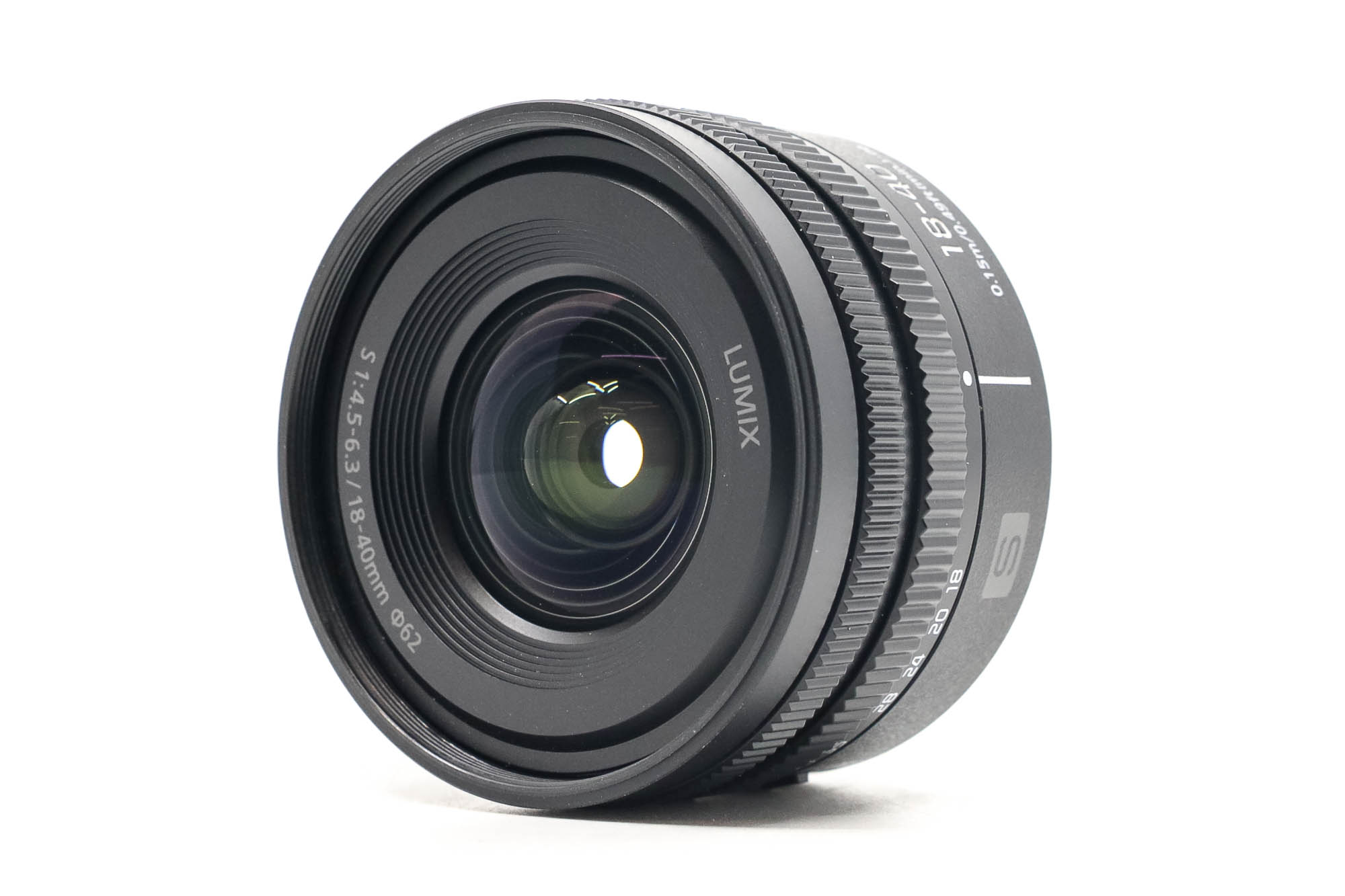 Panasonic Lumix S 18-40mm F4.5-6.3 Lens - Image 2