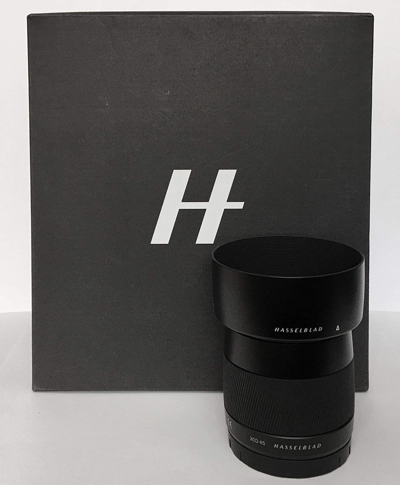 Hasselblad 45mm f/3.5 XCD Lens (for X1D-50c X1D II 50c 907X 50C 907X & CFV 100C) - Image 3